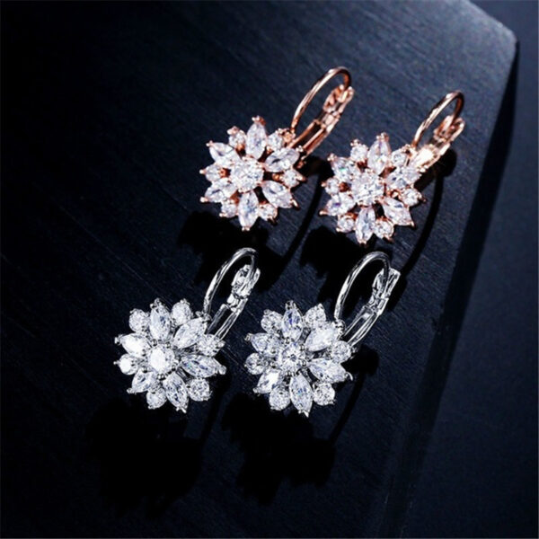 Fashion Ear Jewelry Rhinestone SUNFLOWER - Image 7